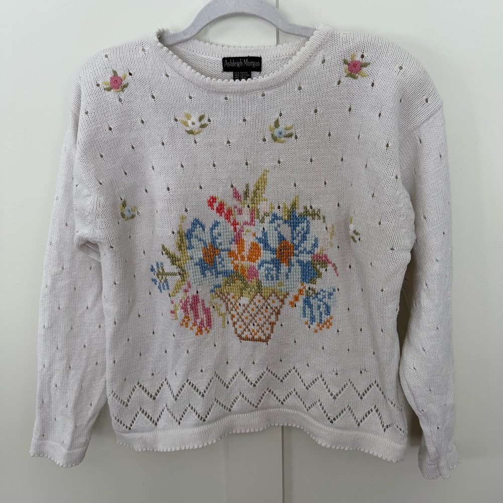Vintage Ashleigh Morgan Sweater White‎ Embroidered Flowers Easter Pointelle M